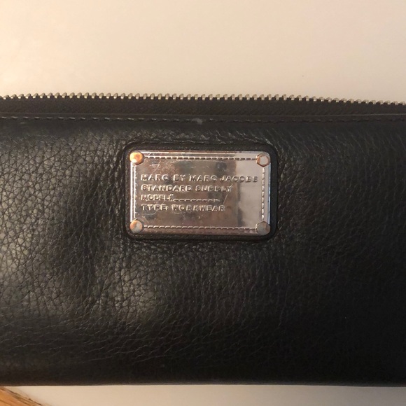 Marc Jacobs Wallet - Picture 5 of 5